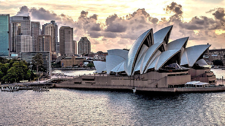 A Fire Alarm Interrupted an Aussie Crypto Summit. The Symbolism Wasn't Missed by a Concerned Industry